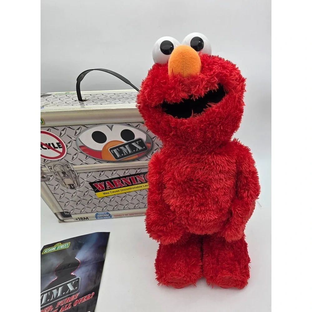 TMX Tickle Me Elmo 10th Anniversary Doll Orig. Box Fischer Price WORKS SEE VIDEO